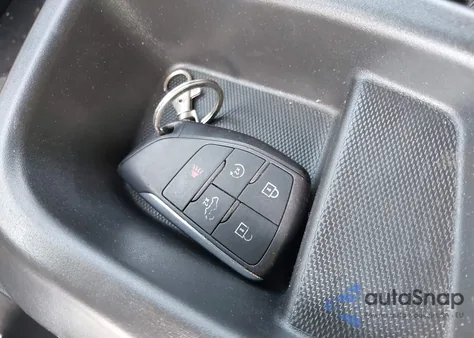 2022 Chevrolet Silverado 1500 2Wd Short Bed Lt from USA, damaged, VIN 1GCPACEK2NZ621623